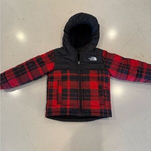 The North Face kids 3T. Reversible jacket. Super cozy.